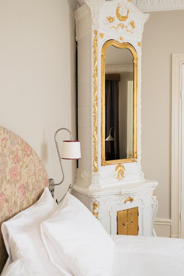 Ruth, Worldhotels Crafted Hotel