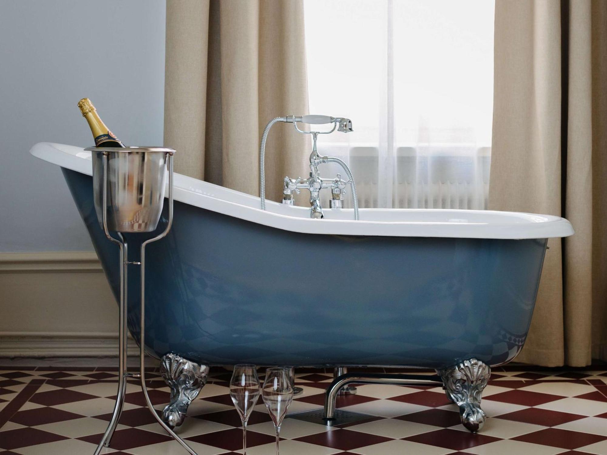 Hotel Ruth, Worldhotels Crafted 4*